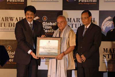 Life time achievement award to Singeetham S.Rao