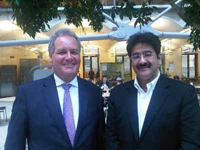 “We are feeling more honored in honoring an international person Sandeep Marwah who has now role model for a large media population all over the World” said Anurag Malhotra of Zee International while handing over the memento to Marwah at Dubai. “Dubai is immerging as a big media city and also it needs film, TV and Media professionals which Asian Academy Of Film And Television will fill the gap” said Sandeep Marwah President of Marwah Studios and Asian Education Group while talking to the press at Hotel Atlantis Palm Jumeirah. Sandeep Marwah has created numerous international records in media training and education and has brought many laurels to India. Marwah Studios, a family of ten thousand media professionals, is now scattered in 90 countries of the World. Noida Film City founded by Sandeep Marwah is now the fastest growing film city of the World.