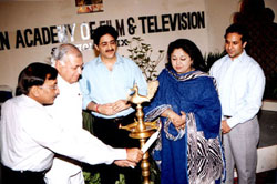 “ABHINAY” BY PROF. SANDEEP MARWAH RELEASED BY ARIF MOHD KHAN