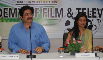 Alka Lamba At AAFT To Promote Blood Donation Camp