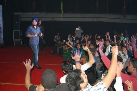 Great Show By Dilbag Singh At 5th Global Film festival
