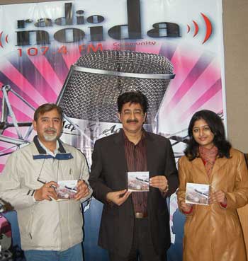 Radio Noida Will Promote Indian Folk MusicRadio Noida 107.4FM the most popular Radio Station of Noida catering to almost 2 million people of the city and surroundings have now decided to promote the folk music of this area in a big way.  A music CD has been designed to highlight the typical folk music of Uttar Pradesh composed, sung and music by Surendra Bhati & Nagar group which has been recorded for broadcasting.  “The purpose of the radio station is to give support to every section of the society which is looking for assistance and involvement to reach to the masses” said Sandeep Marwah President of Marwah Studios.  A formal launching of the CD had taken place on 1st January at Marwah Studios where Sandeep Marwah inaugurated the first of its kind in series of folk music planned this year.  The planning of this department will be taken care by the alumnus of Asian Business School Payal Singh MBA in Media Management. Brahm Prakash Director Radio Noida will invite folk music singers, musicians and music directors to come forward.