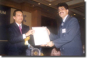 Achievers of the Millennium Awards Shekhar Suman and Sandeep Marwah