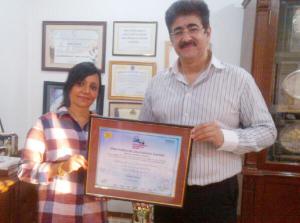 Vaidehi Sachin Honored With Life Membership of IJC