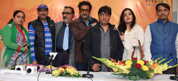 Unit of Chal Guru Ho Ja Shuru at Marwah Studio