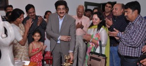 Inauguration of Exhibition of Kusum Jain