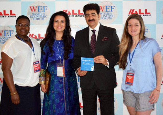 Sandeep Marwah Released The Book of Hannilee Fish- One Minute Miracles