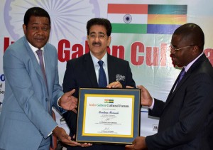 Sandeep Marwah Honored by Government of Republic of Gabon