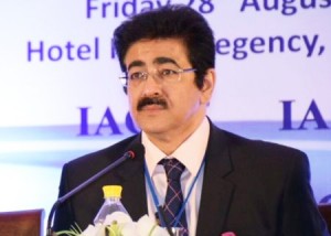 Sandeep Marwah Mesmerized The Audience With Poetry