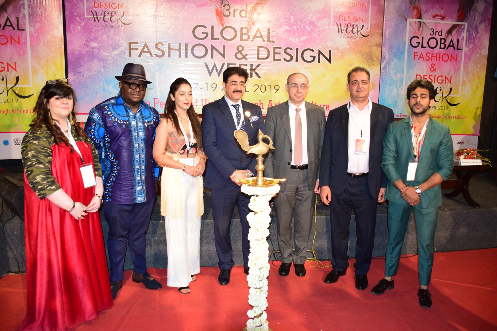 3rd GF&DW 2019-Inaugural Ceremony Launching of Graduating Book-Diploma book and Degree book Book Launch of Bazaars of India-Ruchica Bharadwaj