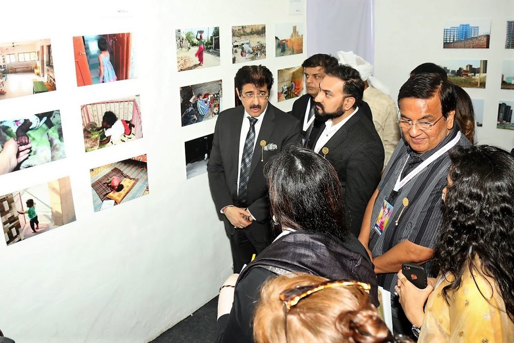 2nd GLOBAL FASHION & DESIGN WEEK  Inauguration of Exhibition of Photography by Fashion Communication