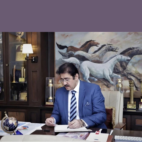 Chancellor AAFT University Spoke to students of the university before the exams