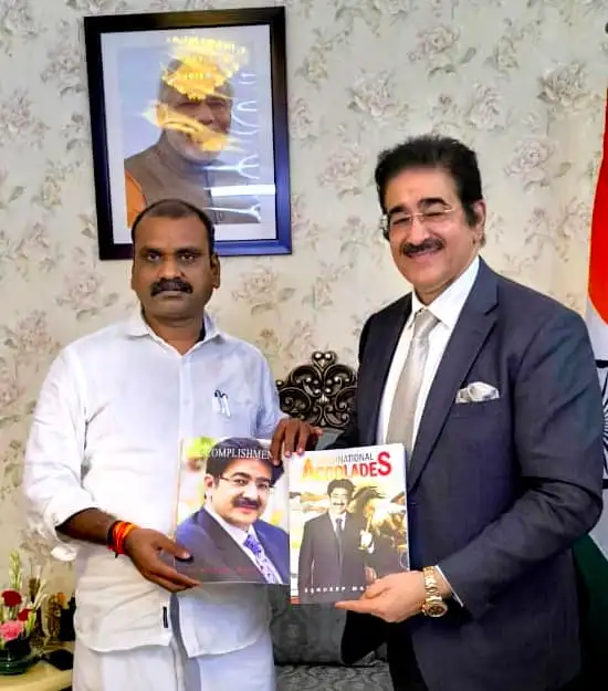 Sandeep Marwah Meets Minister of State L. Murugan to Discuss Media and Entertainment Initiatives