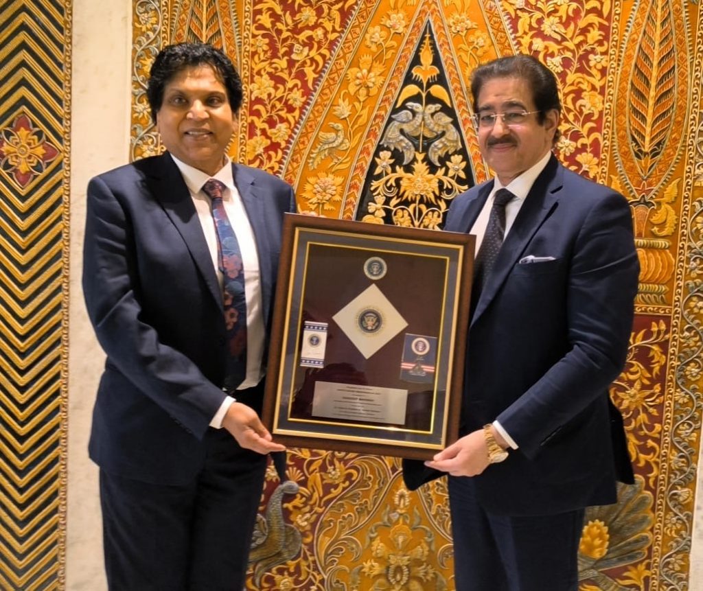 Dr. Sandeep Marwah Honored by Dr. Vijay Prabhakar for Promoting Global Relations Through Art and Culture