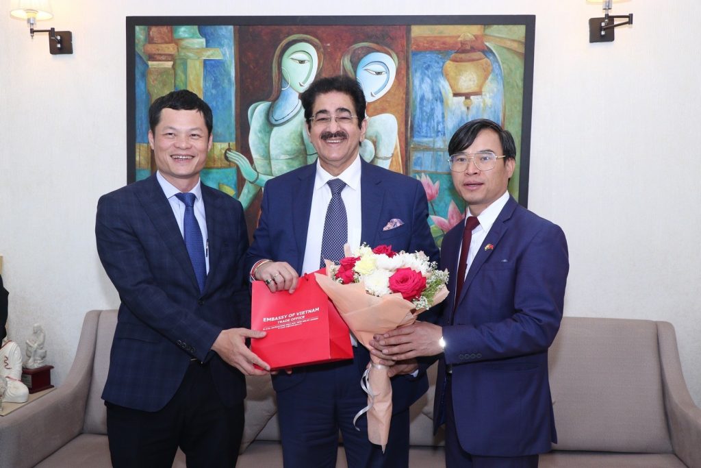 Dr. Sandeep Marwah Honoured by Vietnamese Officials for Strengthening Bilateral Relations