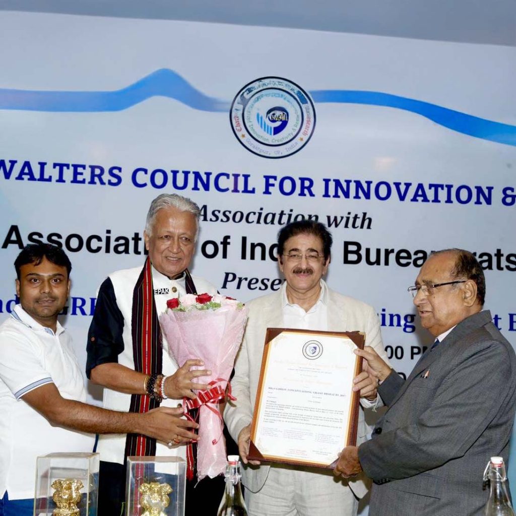 Sandeep Marwah Honoured for Uniting the World Through Art and Culture